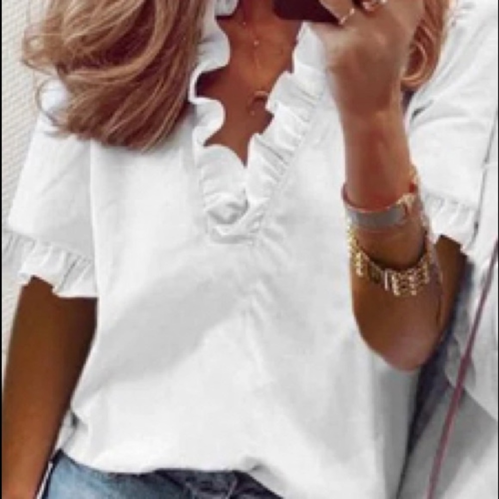 BNWT NORACORA XXL white ruffled shirt